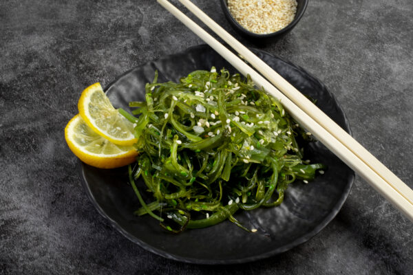 SALADE WAKAME