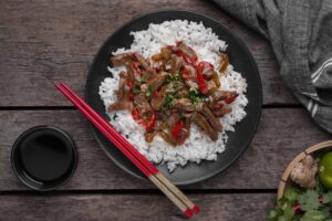 RIZ SAUTÉ AU BOEUF